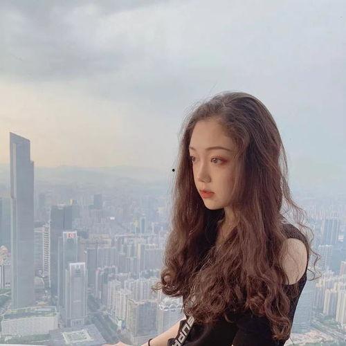 希林娜依最新爆料,揭秘她的成长故事与音乐梦想  第3张